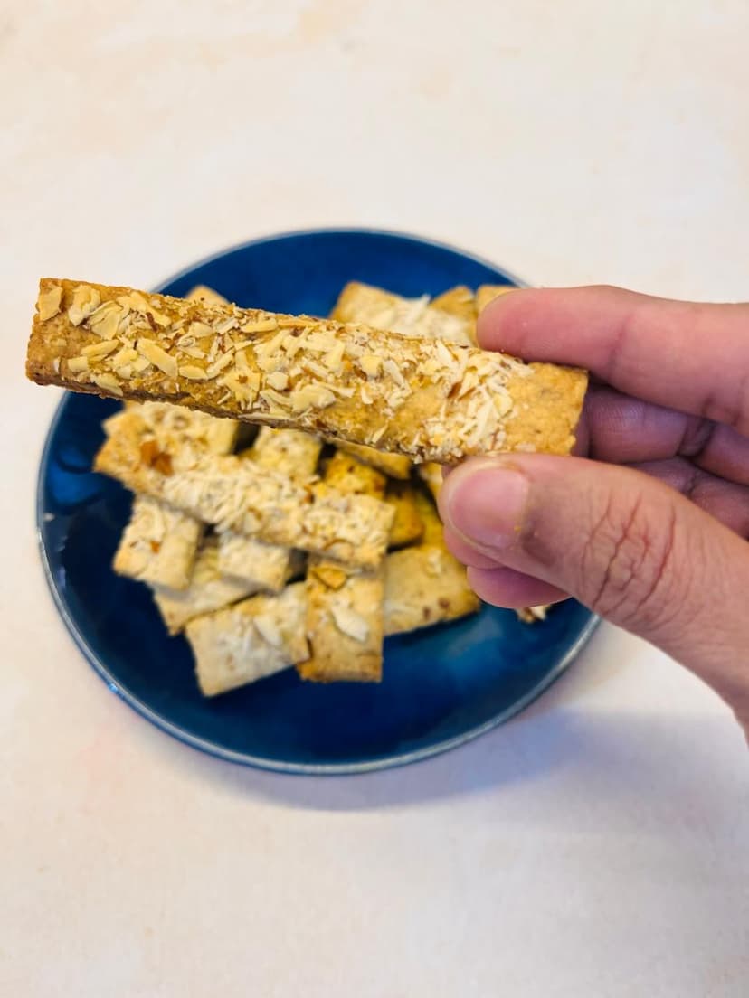 Sesame Crackers (Sweet & Salt)
